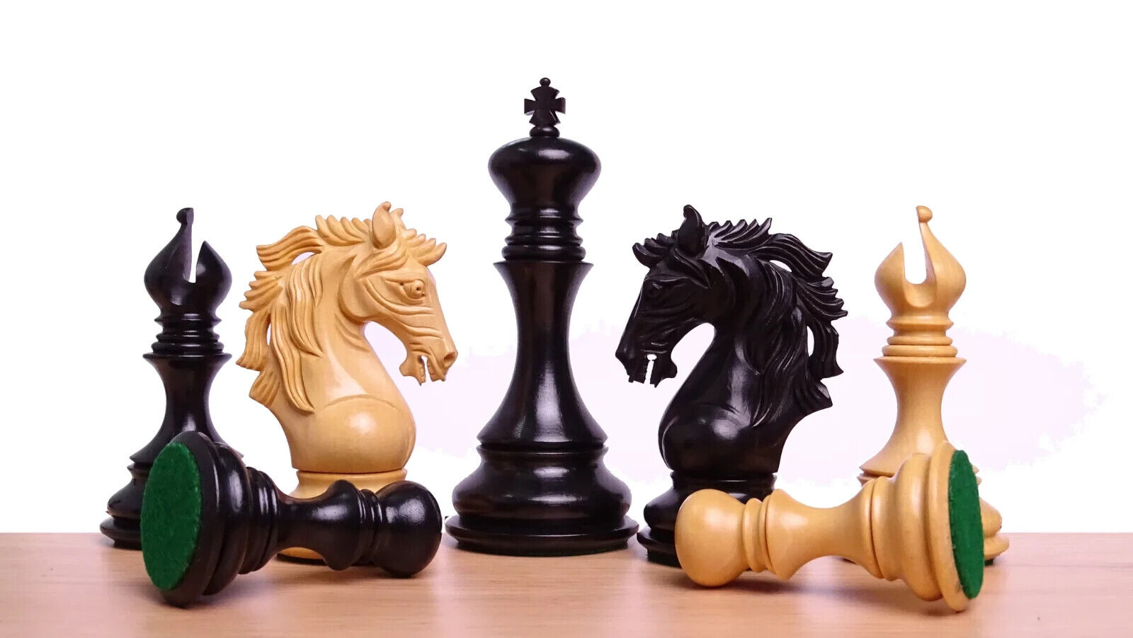 The Leo Series Luxury Triple Weighted Chess Pieces Ebony/Boxwood 4.4 In King