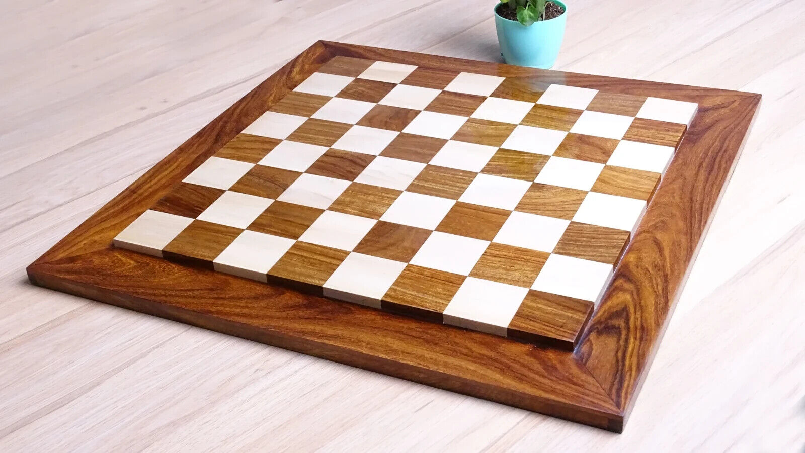 20 inch Raised Square Solid Wood Chess Board in Sheesham and Maple Wood - 50 mm